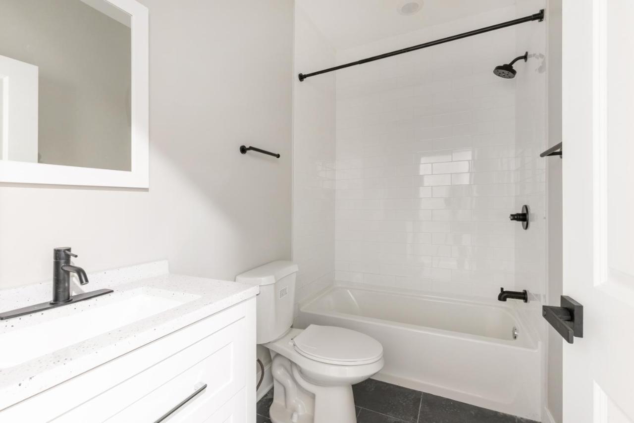 Modern 2Br 2Ba Apartment With Rooftop In Brewerytown Philadelphie Extérieur photo